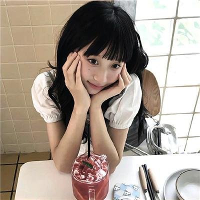悲伤的孩子